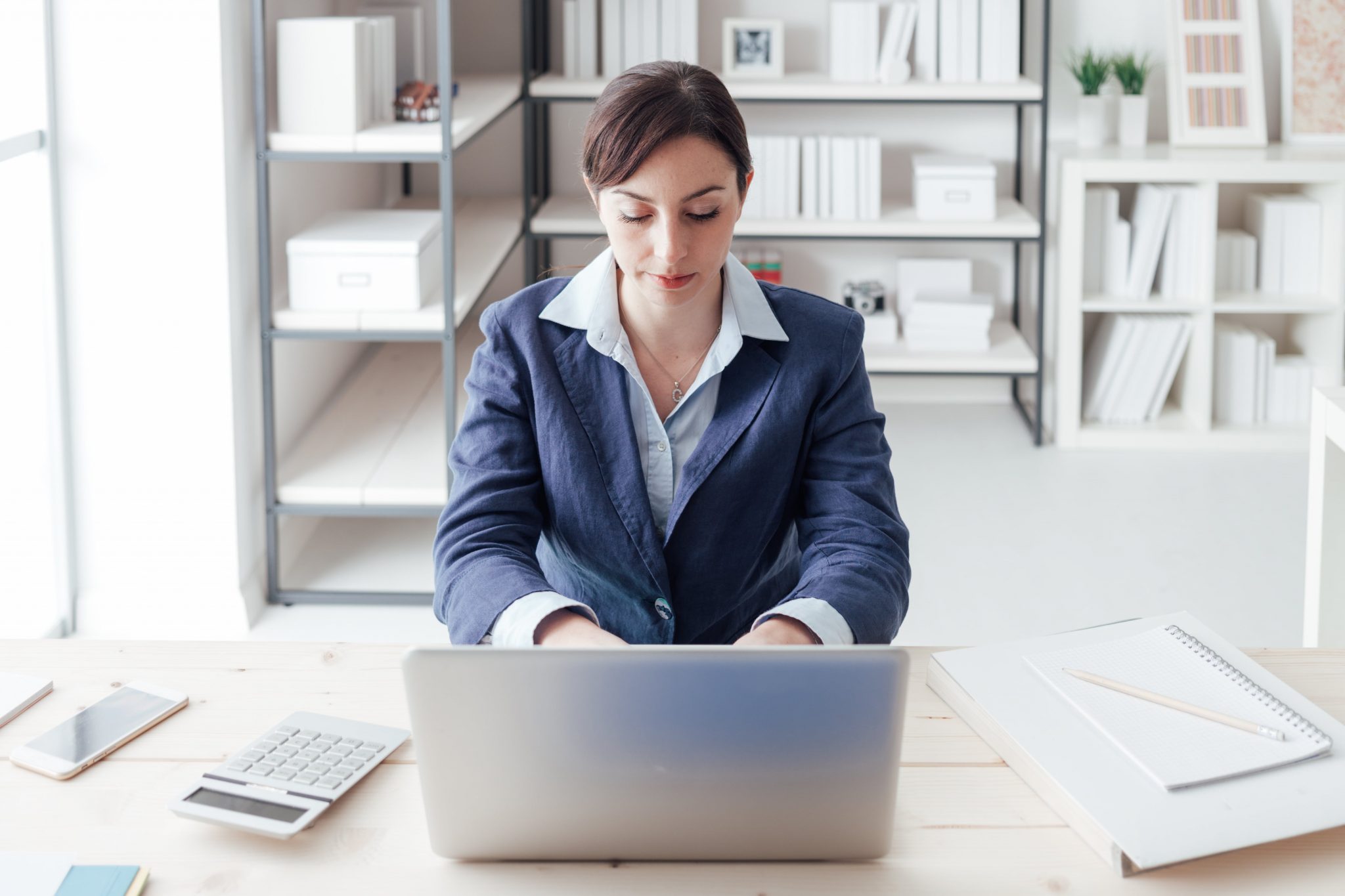 Blog 3 preguntas del ámbito laboral scaled